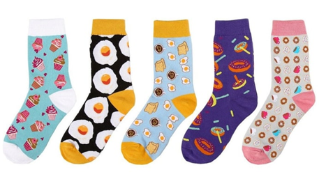 Tu ne penses qu’à manger ? Montre-le avec ces chaussettes à croquer ! Source : www.amazon.com/Zmart-Fashion-Dessert-A0727WS011-Multicolouredm/dp/B012NJ98FI/