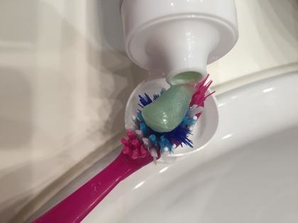 Colgate Natueral Extracts