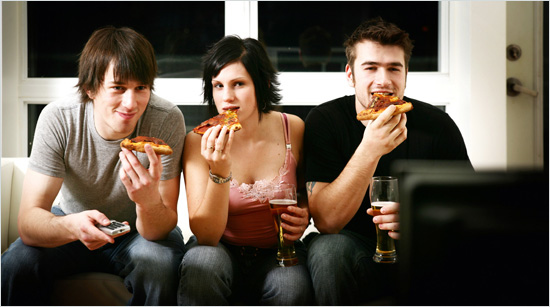 En nu is het aan ons om de pizza’s van Casa di Mama bekend te maken in onze omgeving! Laat de film- of voetbalavondjes met pizza maar komen!