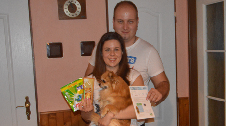 Předávání prvních vzorků.