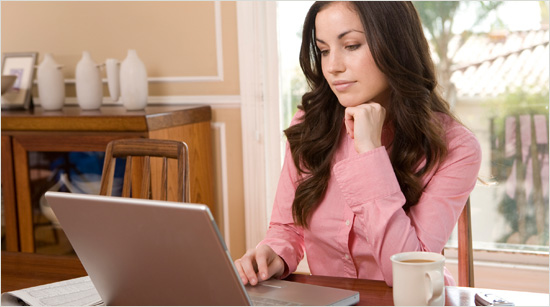 …vyzkouší depilaci a hloubkové čištění, ohodnotí Braun Face online a podělí se o své zkušenosti s ostatními na internetu.