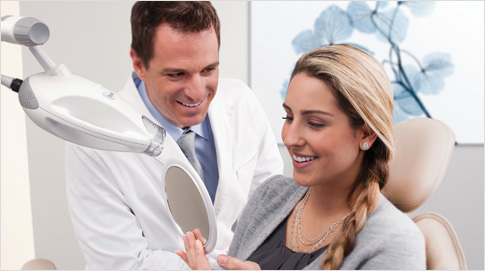 Ústní hygiena se stále více dostává do popředí zájmu a lidé věnují stále více pozornosti péči o zdraví svých zubů a dutiny ústní.