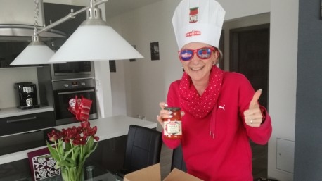 ...o zábavu bylo postaráno hned, jak jste objevili brýle a kuchařkou čepici...