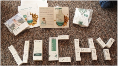 Na začátku byla radost ze startovacího balíčku a z toho, kolik v něm toho na nás čekalo...