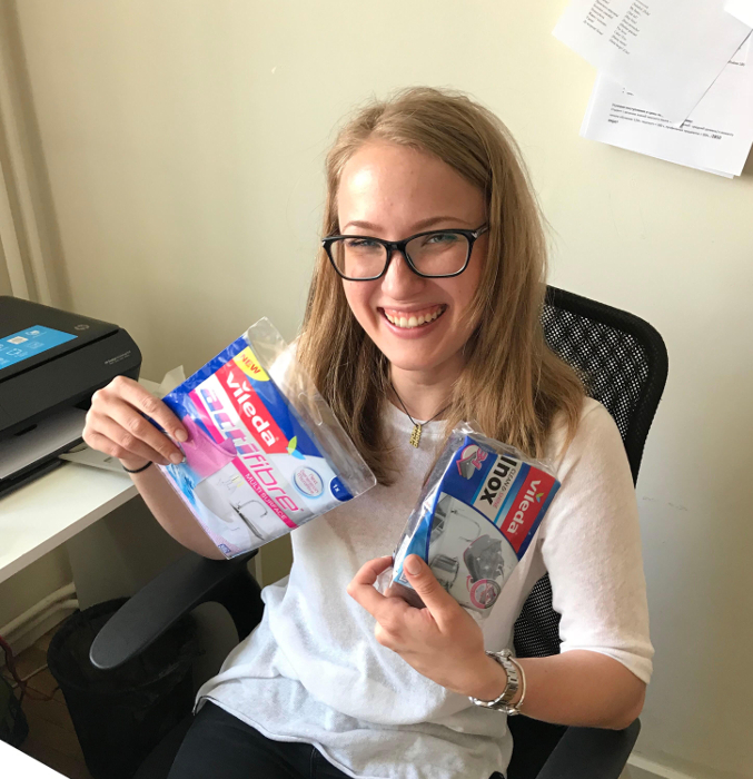 ...potěšili přátele vzorky k otestování...