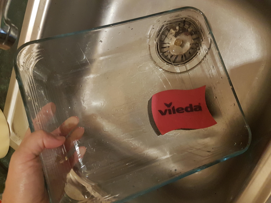 ...a po pár přejetích houbičkou je hotovo :)