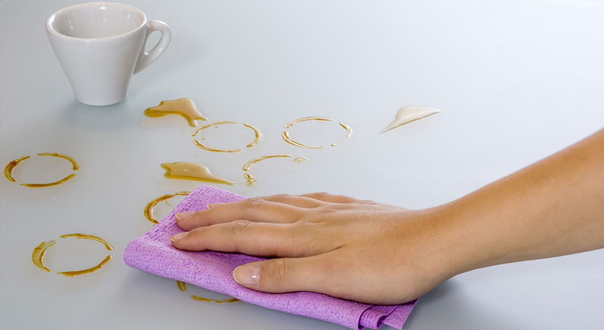 Zbavte se nečistot jedním tahem s novým mikrohadříkem Vileda Actifibre!