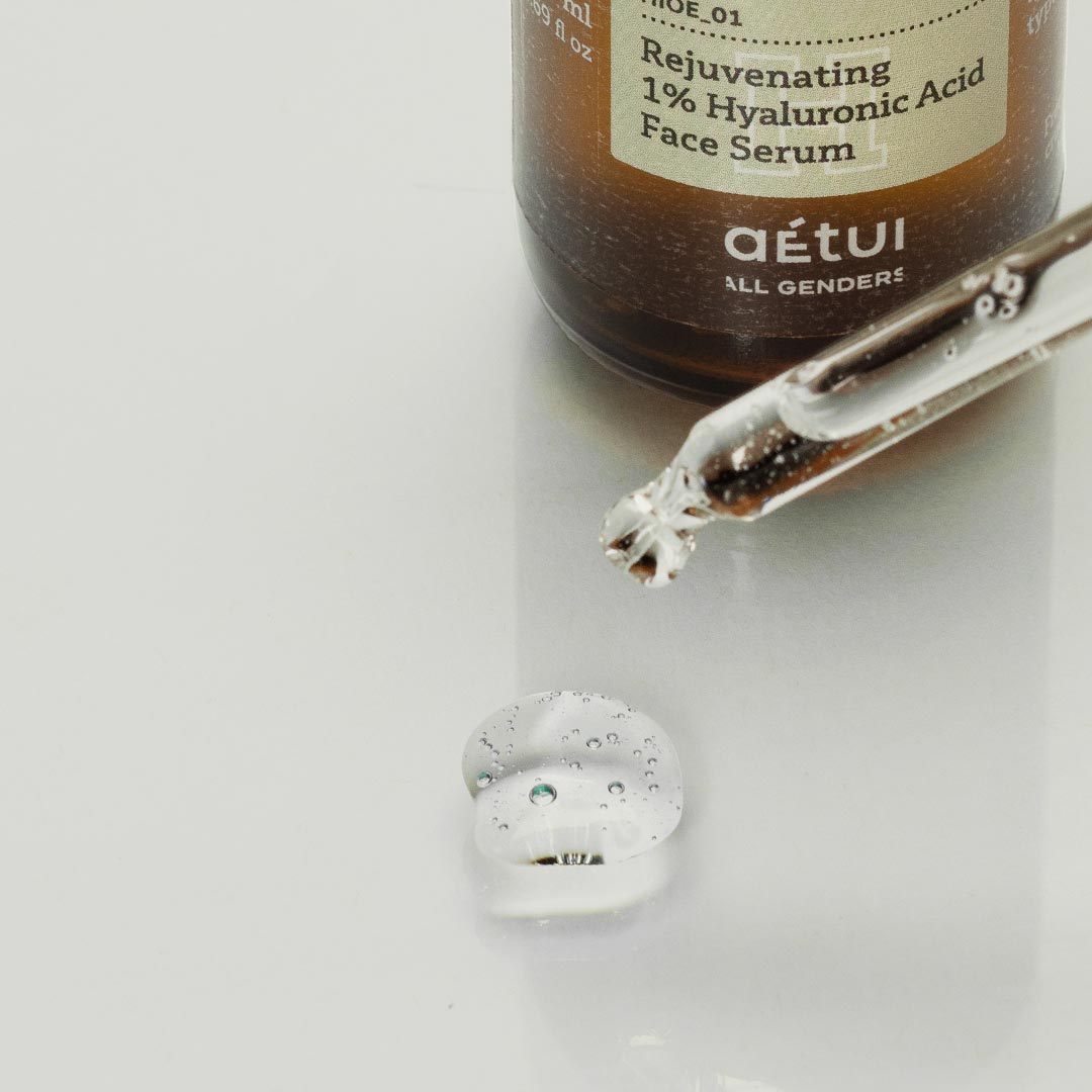 1% Hyaluron Serum Honestly, I'm Over Eighteen