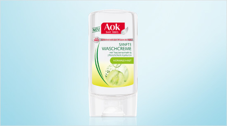 Die Aok Sanfte Waschcreme bereitet die Haut optimal auf die Pflege vor, reinigt sanft und entfernt Schmutz und Make-up gründlich.