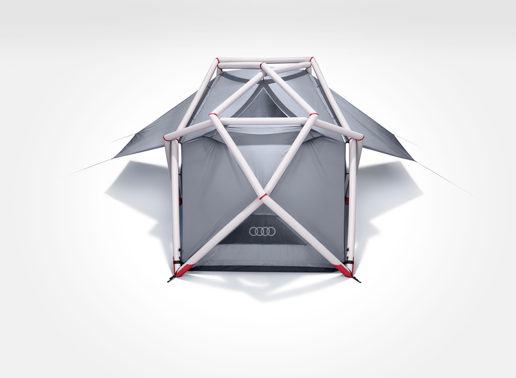 Das Audi Campingzelt ist schon rein äußerlich ein echtes Highlight ...