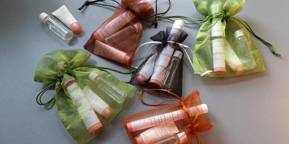 ... und verschenken mit den Proben aus dem Startpaket kleine Aufmerksamkeiten.