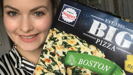 trnd-Partnerin xSunshinex ist schon ein echter Fan der BIG Pizza Boston mit Spinat und sahnigem Frischkäse.