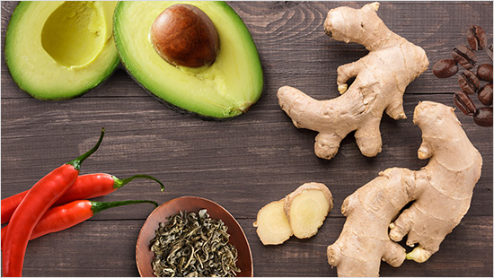 Ebenso von den Turbos: Dazu zählen Grüner Tee, Ingwer, Avocado, Zitrone, Meerrettich, Senf, Chili, Zimt oder Koffein.