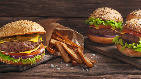 Außerdem kannst Du einmal die Woche alles genießen, worauf Du Lust hast und zwar in vollen Zügen – am sogenannte Load Day, der fester Bestandteil von BodyChange ist.