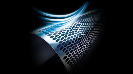 Die Scherfolien sind mit der SensoFoil-Technologie ausgestattet, durch die mehrere Haare gleichzeitig erfasst werden und die Rasur effizienter wird.