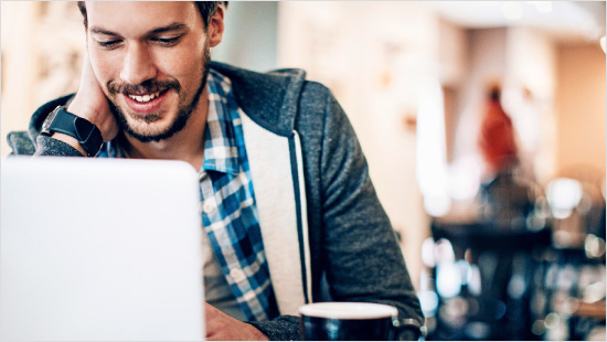 400 trnd-Partner probieren je eins der vier Braun Styling-Geräte aus und teilen ihre Erfahrungen als Onlinereporter mit Interessierten im Internet.