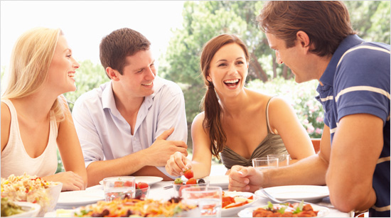 … gemeinsam mit Familie, Freunden und Kollegen verschiedene Sorten Cantadou zu geniessen.