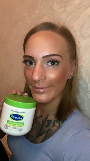 Meine Cetaphil® Feuchtigkeitscreme & ich