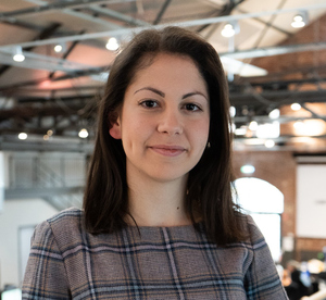 Unsere Ansprechpartnerin bei Dyson: Deniz