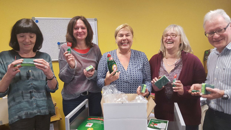 ... dabei andere an unserem Auspackmoment teilhaben lassen ...