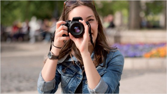 Für „das echte Fotobuch<sup>&reg;</sup>“ von FotoPremio werden Digitalfotos auf echtes Fotopapier belichtet. Sie erhalten dadurch eine hohe Farbbrillanz und Detailtiefe.