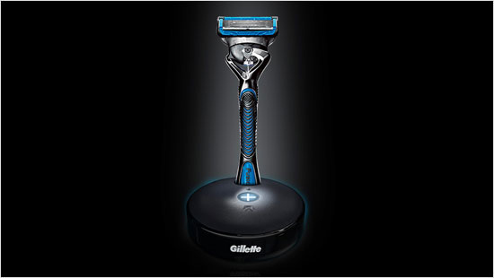 Mit der Gillette Club Station lassen sich Rasierklingen auf Knopfdruck bestellen. Außerdem verfügt sie über eine praktische Erinnerungsfunktion.