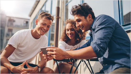 ... probieren sie dann selbst aus und teilen ihre Erfahrungen mit der Marke Gillette sowie mit Interessierten in ihrem Umfeld und online.