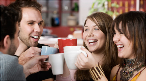… machen das Anti-Schuppen-Shampoo bei Familie, Kollegen und im Freundeskreis noch bekannter.