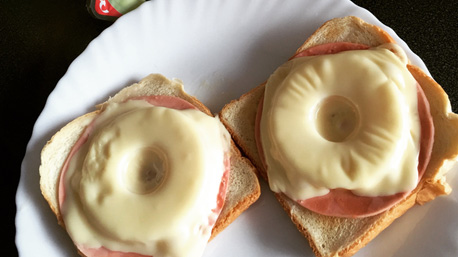 Herta Vegetarischer Genuss findet in vielen Rezepten Einsatz: Ob in einem leckeren Hawaii Toast, ....