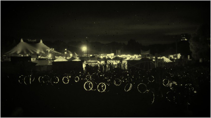 Auch die Aufnahmen im Dunkeln können sich sehen lassen.