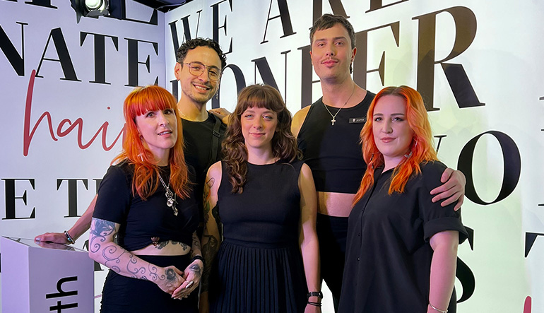 Das Team im House of Schwarzkopf freut sich auf Euch!