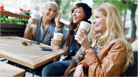 ... zur Kaffeepause mit Kollegen oder als Proviant für den Ausflug: Im trnd-Projekt können sich 5.500 trnd-Partner von der Frische und Knusprigkeit der Loacker Produkte überzeugen und …