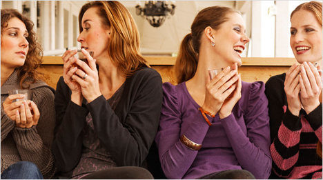 Mit einer heißen, wohltuenden Tasse MILFORD Tee machen es sich 2.500 trnd-Partner gemeinsam mit Freunden und der Familie gemütlich. 