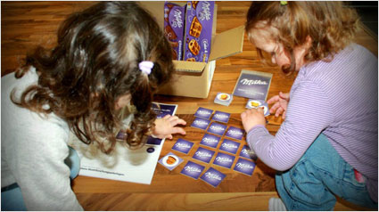 Mit dem Memo-Spiel lernen wir die Milka Produkte spielerisch kennen.
