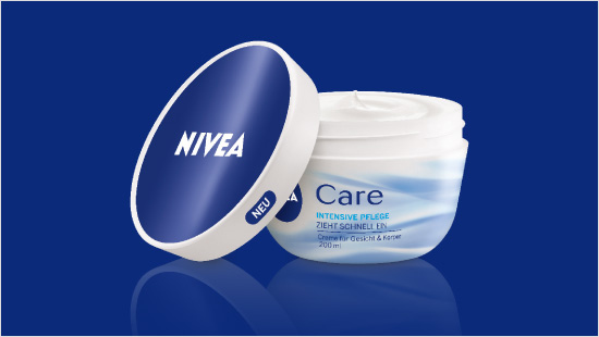 Die neue NIVEA Care ist eine Creme für den ganzen Körper, die intensiv pflegt, schnell einzieht und dabei nicht fettet.