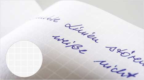  Die weiße Lineatur auf hellgrauem Hintergrund bringt die Schrift mehr in den Vordergrund, hilft beim Lesen und wird beim Kopieren und Scannen nahezu unsichtbar. 