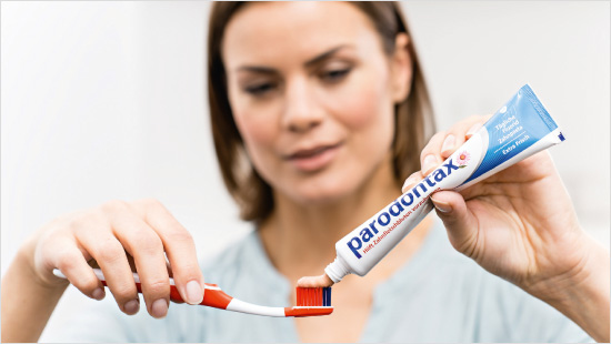 parodontax® Extra Frisch ist eine Zahnpasta für den täglichen Gebrauch, die hilft, Zahnfleischbluten vorzubeugen. Das gelingt mit der sogenannten …