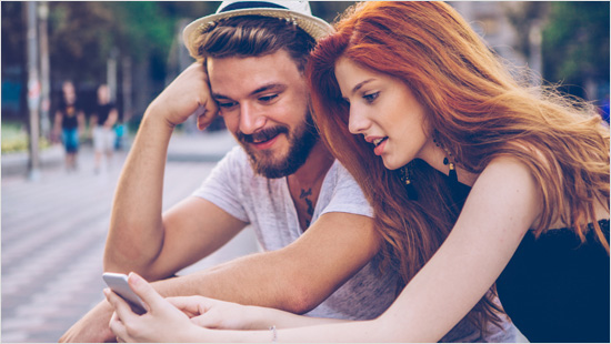 Alle interessierten trnd-Partner informieren sich zunächst über PayPal und lernen die Möglichkeit, Freunden einfach Geld zu senden, virtuell kennen.