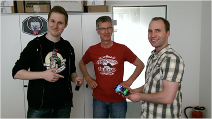 Ausprobieren des S5 zusammen mit den Kollegen