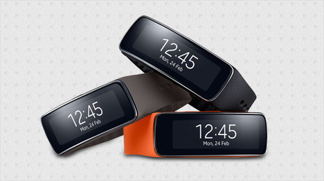 … beim Sport und im Alltag. Für Abwechslung sorgen die optional erhältlichen Armbänder in modischen Farben. Auch die Samsung Gear 2 wartet mit einer Fülle …