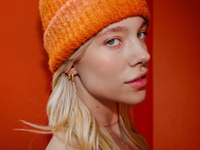 Bestelle Schmuck oder Accessoires im SIX Onlineshop.