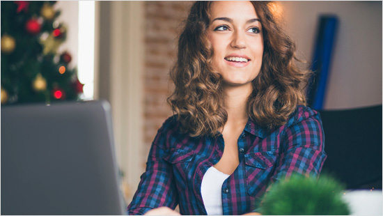 … anderen Interessierten online mit ihrer Meinung in sozialen Netzwerken sowie in Form von Bewertungen weiterhelfen.