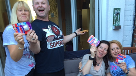 ....bei Freunden, Verwandten und Kollegen bekannt gemacht...