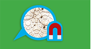 Dank der neuen, verbesserten Wachsbeschichtung auf der 3 D Struktur der Swiffer Tücher schließt Swiffer 20 % mehr Partikel, Staub und Haare ein als bisher.