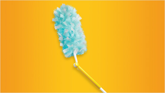 Mit dem Teleskopstab lässt sich der Swiffer XXL Staubmagnet flexibel bis zu 90 Zentimeter ausziehen. So kommt er auch an schwer erreichbare Stellen. 