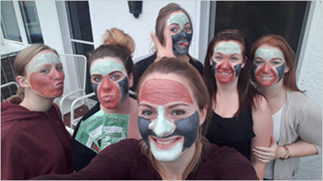 ... sondern auch für eine individuell gereinigte Gesichtshaut, ...