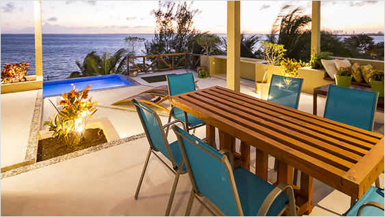 ...sowie in den beliebtesten Urlaubsregionen weltweit zur Verfügung.