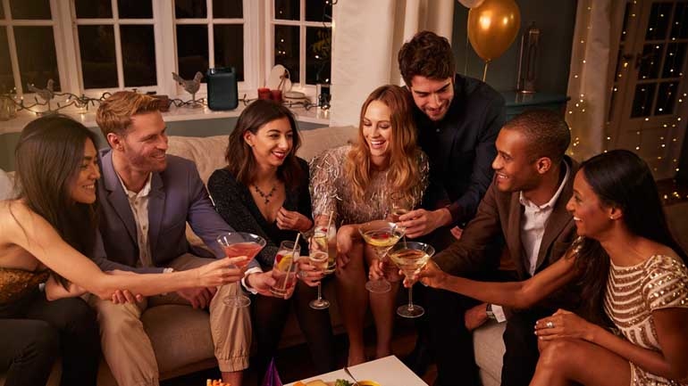 Wir starten musikalisch ins neue Jahr mit der Yamaha MusicCast YAS-306 und dem WX-010.