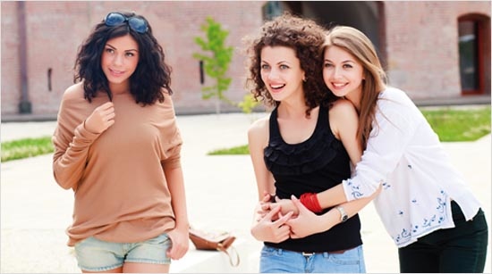 … das Anti-Age-Produkt anwenden sowie Produktproben mit Freundinnen und Bekannten teilen. Außerdem könnt sie gemeinsam die Pflanzen-Kosmetik von  ...