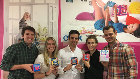 Equipo Evax, Tampax y Ausonia